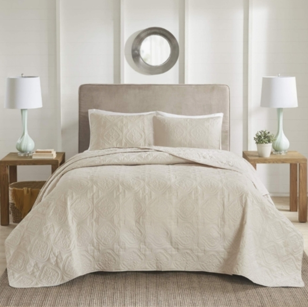 510 DESIGN Oakley 3 Piece Reversible Bedspread Set Cream Full Queen NWT